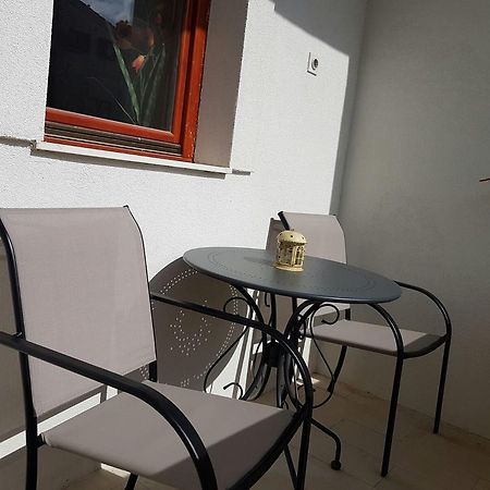 Apartment Vice Mali Split Exterior foto